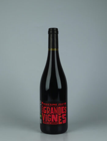 A bottle 2025 Côtes du Rhône - Les Grandes Vignes Red wine from Les Vignerons d’Estézargues, Rhône in France