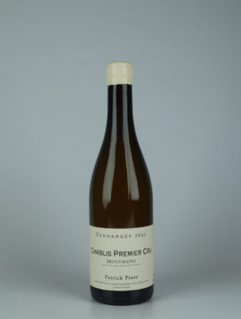 A bottle 2025 Chablis 1. Cru - Montmains White wine from Patrick Piuze, Burgundy in France