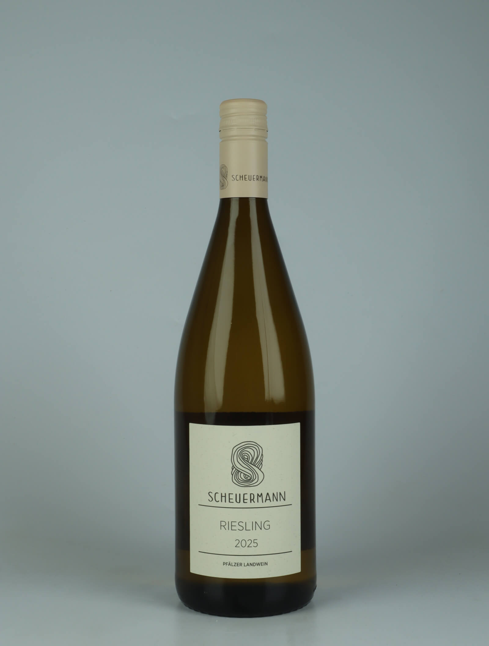 A bottle 2025 Riesling Trocken Liter White wine from Weingut Scheuermann, Pfalz in Germany