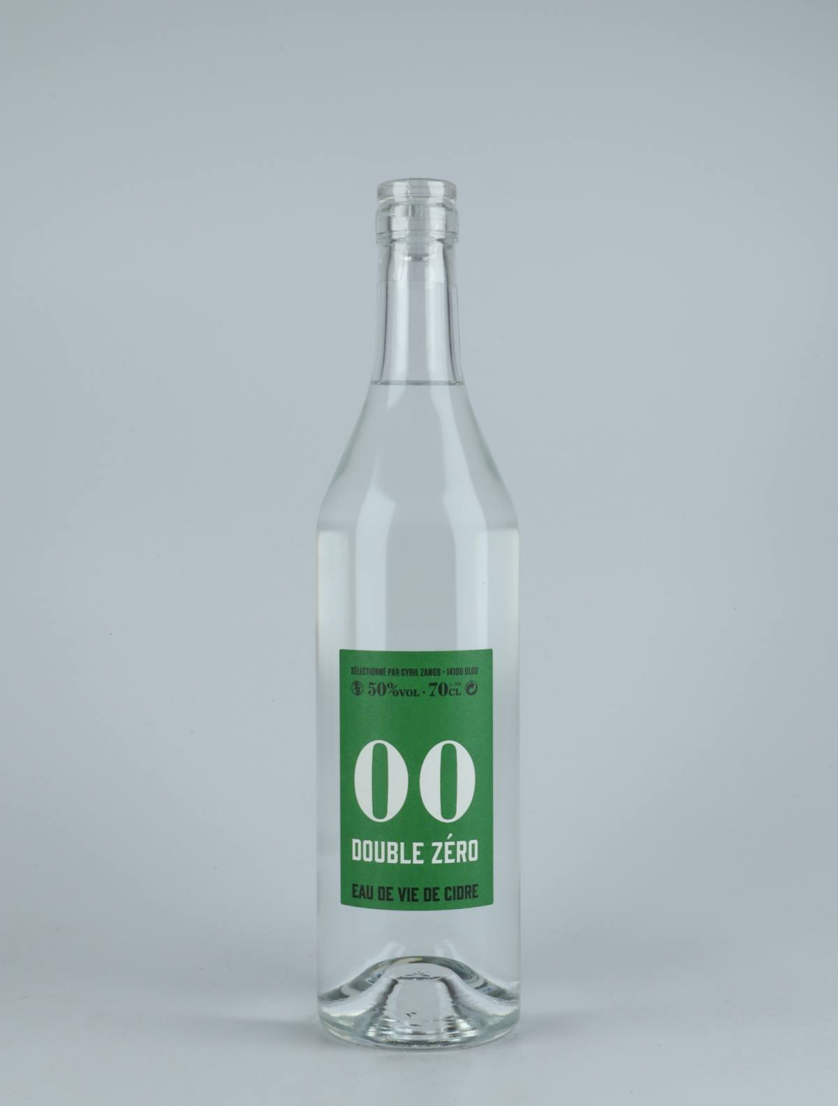 En flaske N.V. Eau de Vie de Cidre - Double Zéro Spiritus fra Cyril Zangs, Normandiet i Frankrig